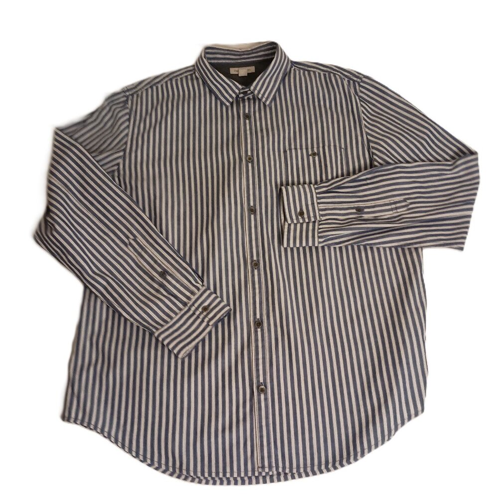 Calvin Klein Men’s Blue White Stripe Button Down Shirt Pocket Men's Large